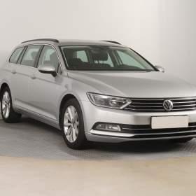 Volkswagen Passat 2.0 TDI / 19495317