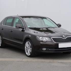Škoda Superb 2.0 TDI / 19495408