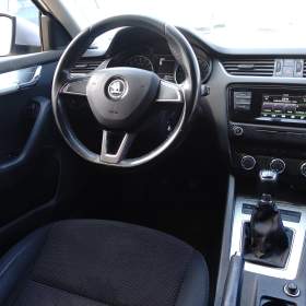 Škoda Octavia 1.6 TDI / 19495446