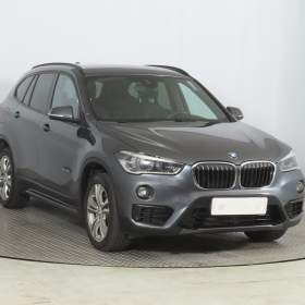BMW X1 xDrive20i / 19495447
