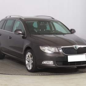 Škoda Superb 2.0 TDI / 19495476