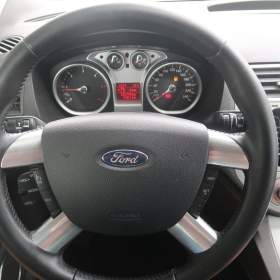 Foto inzerátu Ford Kuga 2.0 TDCi