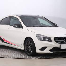 Mercedes- Benz CLA 180 / 19495567