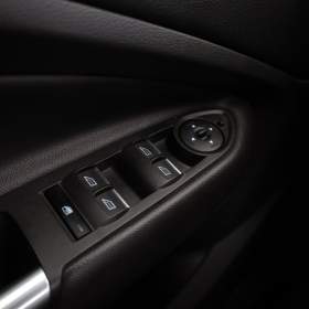 Foto inzerátu Ford Kuga 2.0 TDCi