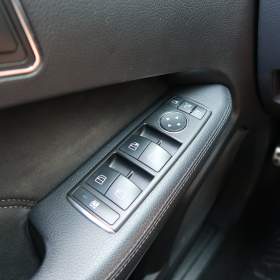 Foto inzerátu Mercedes-Benz Třídy E E 350 BlueTEC 4MATIC