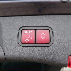 Foto inzerátu Mercedes-Benz Třídy E E 350 BlueTEC 4MATIC