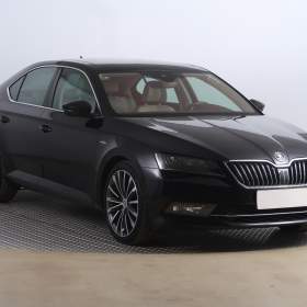 Škoda Superb 2.0 TDI / 19495695