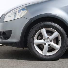 Foto inzerátu Suzuki SX4 1.6 DDiS