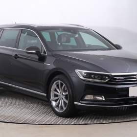 Volkswagen Passat 2.0 TDI / 19495734