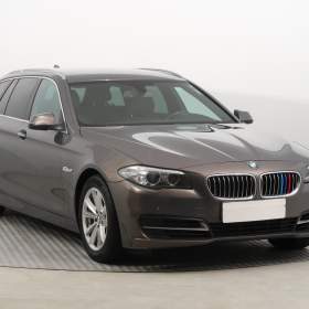 BMW Řada 5 520d / 19495737