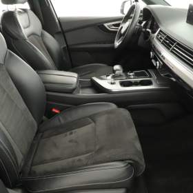Foto inzerátu Audi Q7 50 TDI