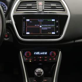 Foto inzerátu Suzuki SX4 S-Cross 1.4 BoosterJet