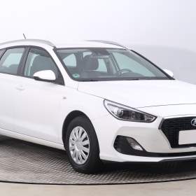 Hyundai i30 1.4 CVVT / 19496084