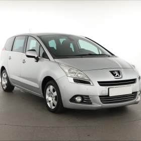 Peugeot 5008 1.6 HDi / 19496168