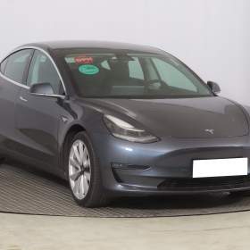 Tesla Model 3 Long Range 4WD 78kWh / 19496715