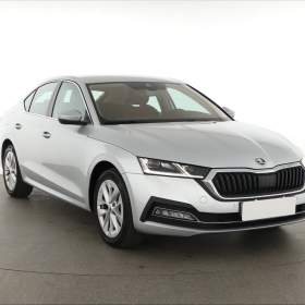 Škoda Octavia 1.5 TSI e- tec / 19496736