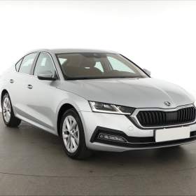 Škoda Octavia 1.5 TSI e- tec / 19496736