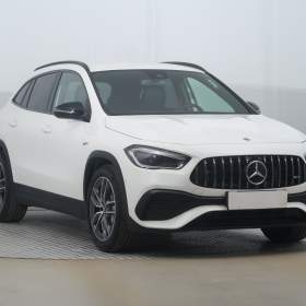 Mercedes- Benz GLA GLA 35 AMG 4MATIC / 19496746