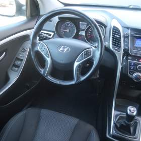 Foto inzerátu Hyundai i30 1.6 MPI
