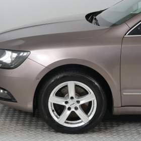 Foto inzerátu Škoda Superb 2.0 TDI