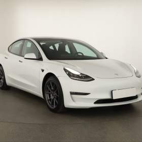 Tesla Model 3 Long Range 4WD 78kWh / 19499382