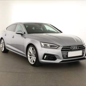Audi A5 40 TFSI / 19499383