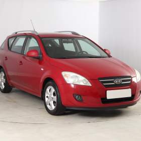 Kia Ceed 1.4 CVVT / 19499413