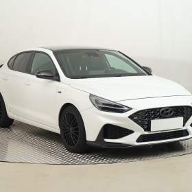 Hyundai i30 Fastback 1.5 T- GDI MHEV / 19499418