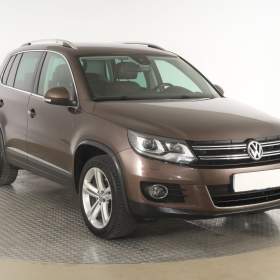 Volkswagen Tiguan 2.0 TDI / 19499747