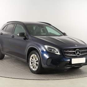 Mercedes- Benz GLA GLA 200d 4MATIC / 19499762