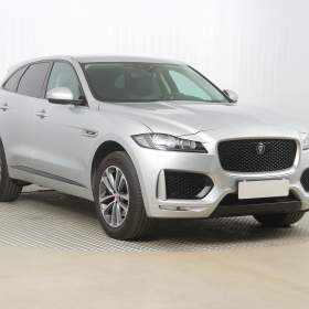 Jaguar F- Pace 30d AWD / 19499905