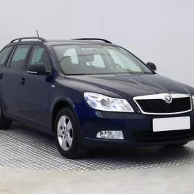 Škoda Octavia 1.4 TSI / 19500000