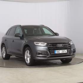 Audi Q5 55 TFSI e / 19500415