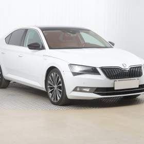 Škoda Superb 2.0 TSI / 19500428