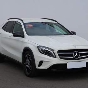 Mercedes- Benz GLA GLA 200 CDI / 19503104