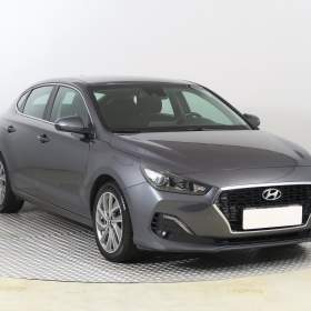Hyundai i30 Fastback 1.4 T- GDI / 19503907
