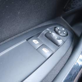 Foto inzerátu Peugeot 208 1.6 BlueHDi