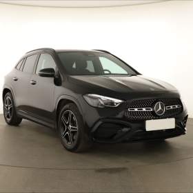 Mercedes- Benz GLA GLA 200 d / 19504263