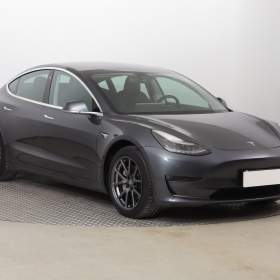 Tesla Model 3 Long Range 4WD 78kWh / 19504311