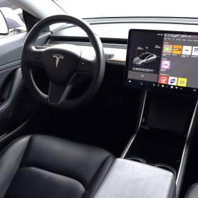 Tesla Model 3 Long Range 4WD 78kWh / 19504311