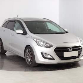 Hyundai i30 1.6 GDI / 19504378