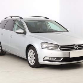 Volkswagen Passat 1.6 TDI / 19505646