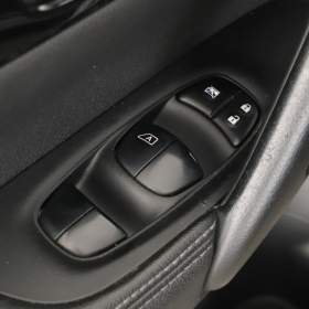 Foto inzerátu Nissan Qashqai 1.2 DIG-T