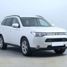 Mitsubishi Outlander 2.2 DI- D / 19506462