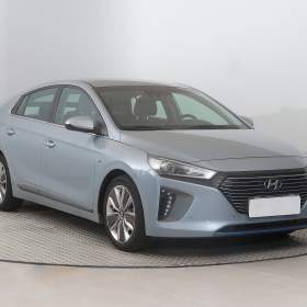 Hyundai Ioniq Hybrid / 19506909