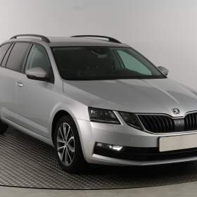 Škoda Octavia 1.5 TSI / 19507025