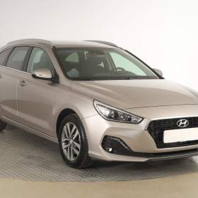 Hyundai i30 1.4 CVVT / 19507079