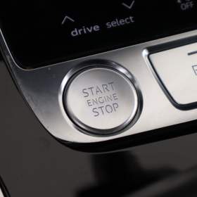 Audi Q8 50 TDI / 19508102