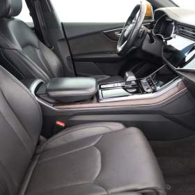 Foto inzerátu Audi Q8 50 TDI