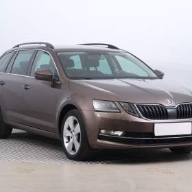 Škoda Octavia 1.5 TSI / 19508378